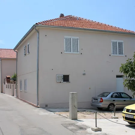 Apartment Murter 5089C Apartamento